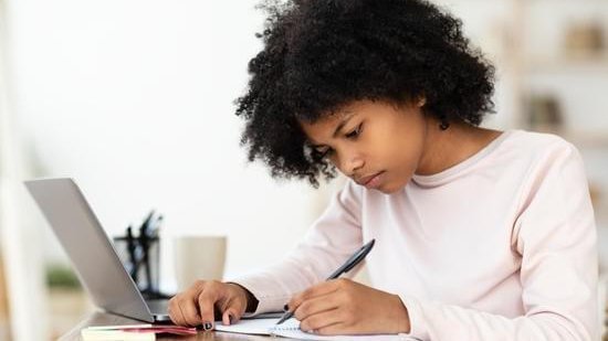 Professionelle Hausarbeit Hilfe: Dein Weg zum akademischen Erfolg 4 homework help